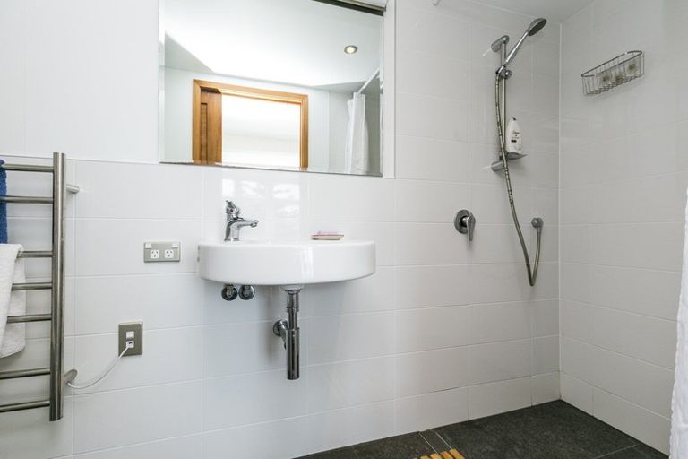 Photo of property in 31 Rangoon Street, Khandallah, Wellington, 6035