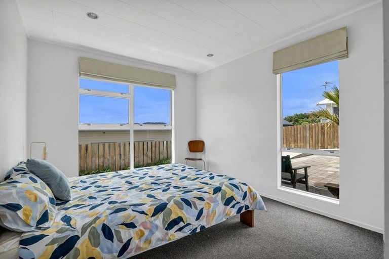 Photo of property in 57 Queens Road, Glen Avon, New Plymouth, 4312