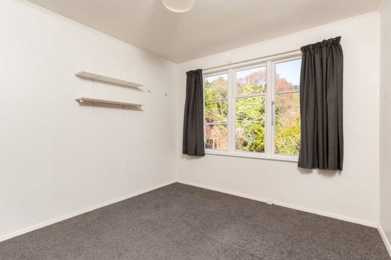 Photo of property in 68 The Drive, Tawa, Wellington, 5028