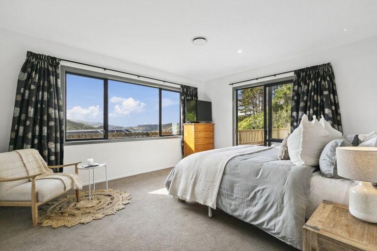 Photo of property in 17 Prestbury Grove, Churton Park, Wellington, 6037