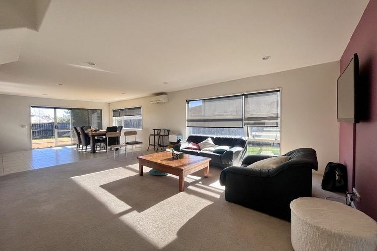 Photo of property in 31 Hinau Road, Karaka, Papakura, 2113