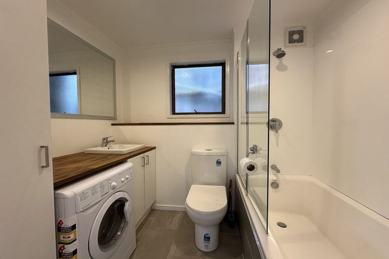 Photo of property in 7a Atlanta Grove, Brooklyn, Wellington, 6021