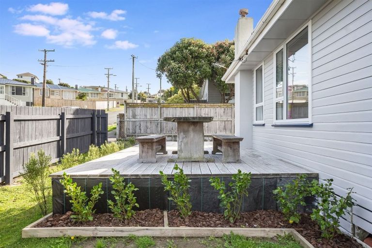 Photo of property in 78 Te Pene Avenue, Titahi Bay, Porirua, 5022