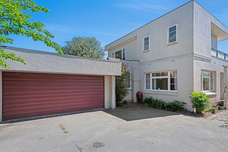Photo of property in 223 Innes Road, St Albans, Christchurch, 8052