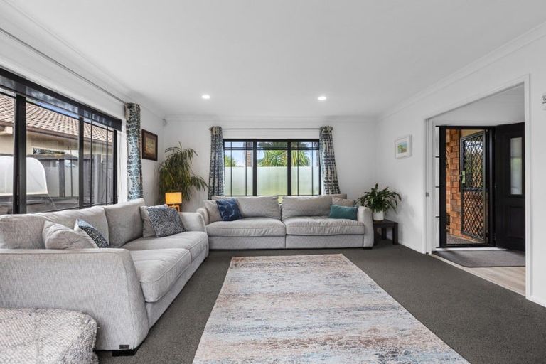 Photo of property in 46 Oriental Parade, Papamoa Beach, Papamoa, 3118