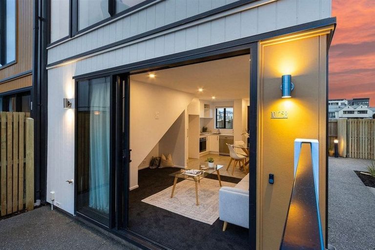 Photo of property in 10/258 Armagh Street, Christchurch Central, Christchurch, 8011