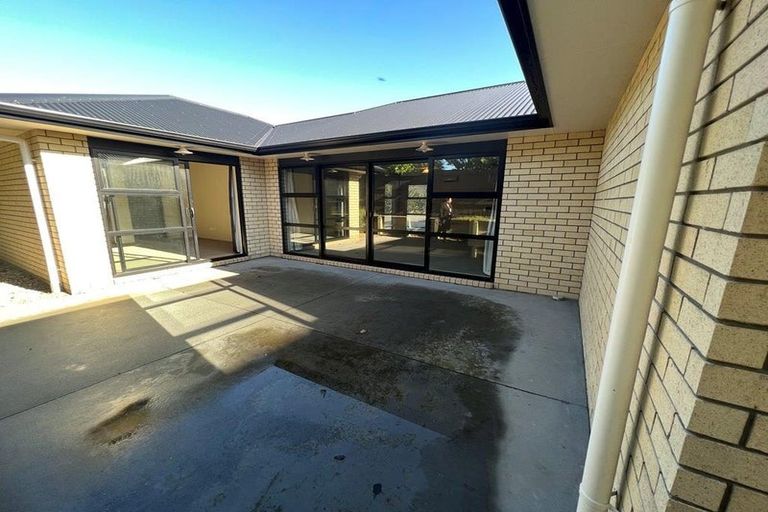 Photo of property in 23 Eastridge Terrace, Huntington, Hamilton, 3210