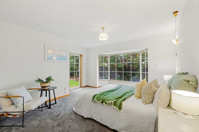 Photo of property in 2/7a Toorak Avenue, Avonhead, Christchurch, 8042