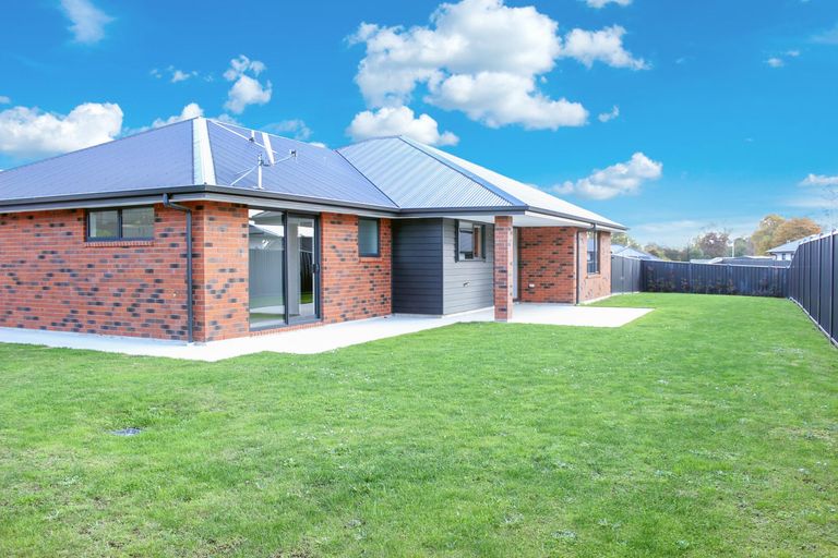 Photo of property in 26 Clydesdale Drive, Holmes Hill, Oamaru, 9401