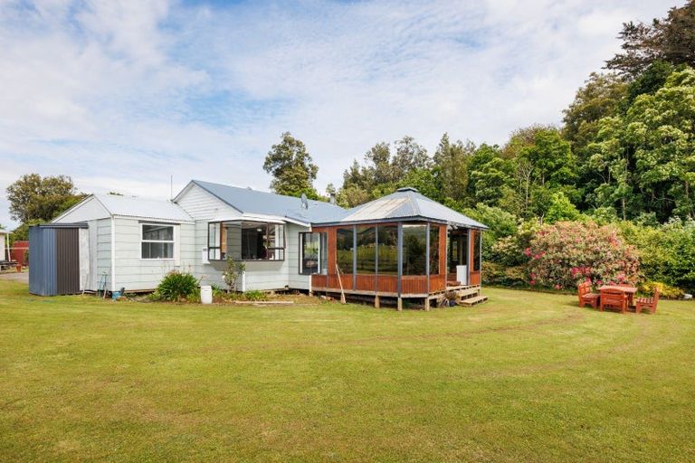 Photo of property in 71 Engles Road, Shannon, 4821