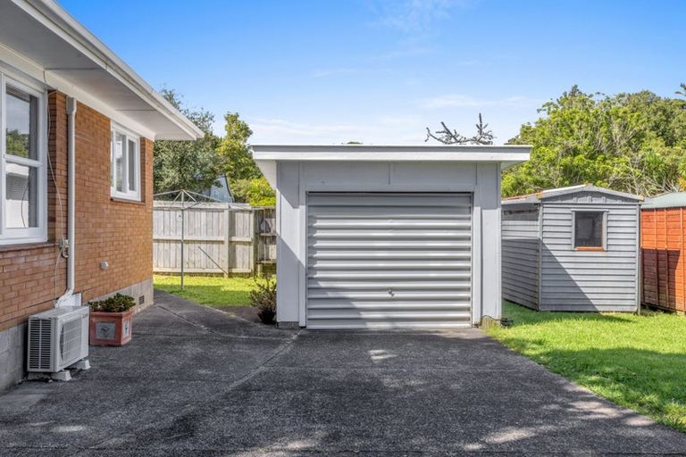 Photo of property in 4/760 Beach Road, Browns Bay, Auckland, 0630