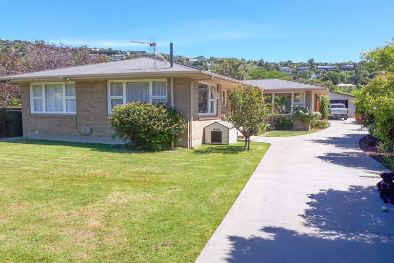 Photo of property in 16 Lascelles Street, Saint Martins, Christchurch, 8022