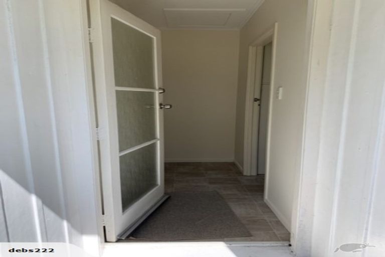 Photo of property in 20 Lake Road, Northcote, Auckland, 0627