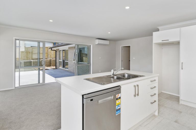 Photo of property in 317 Lakes Boulevard, Pyes Pa, Tauranga, 3112