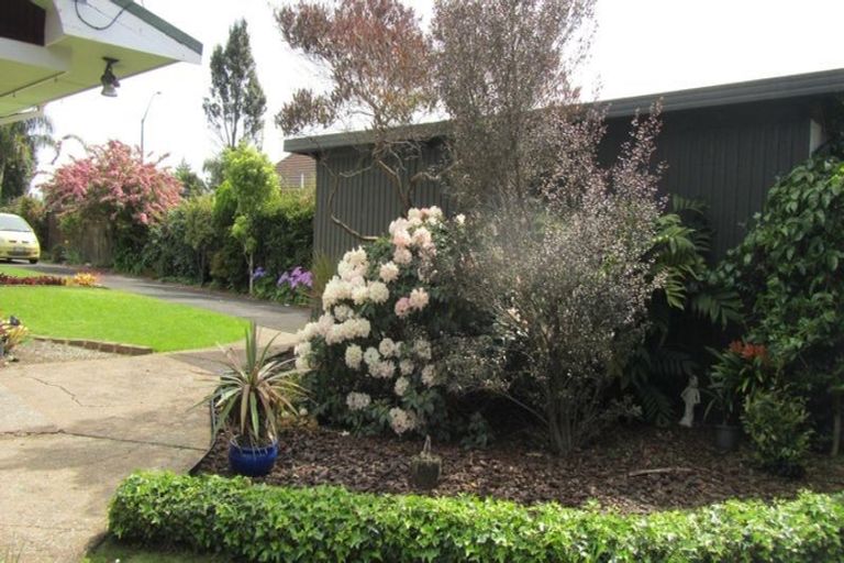 Photo of property in 2/136 Great South Road, Manurewa, Auckland, 2102