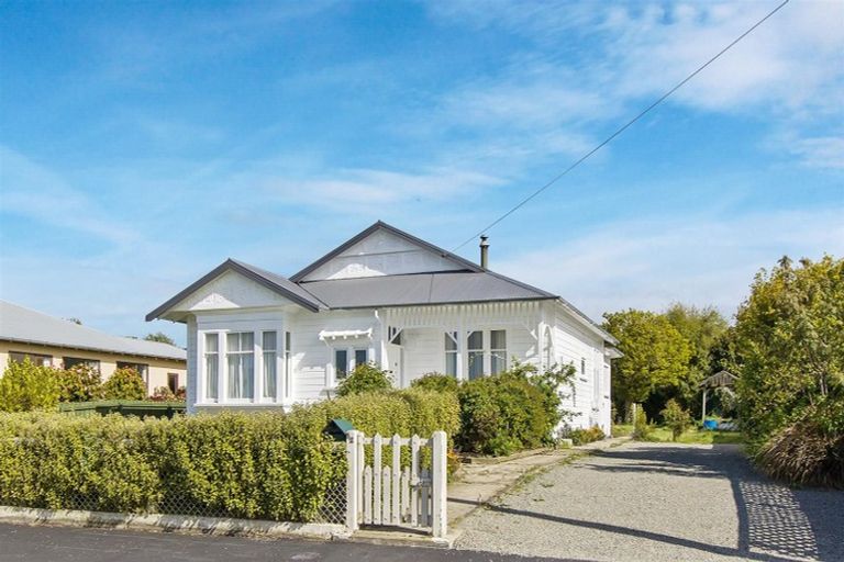 Photo of property in 52 Belt Street, Waimate, 7924
