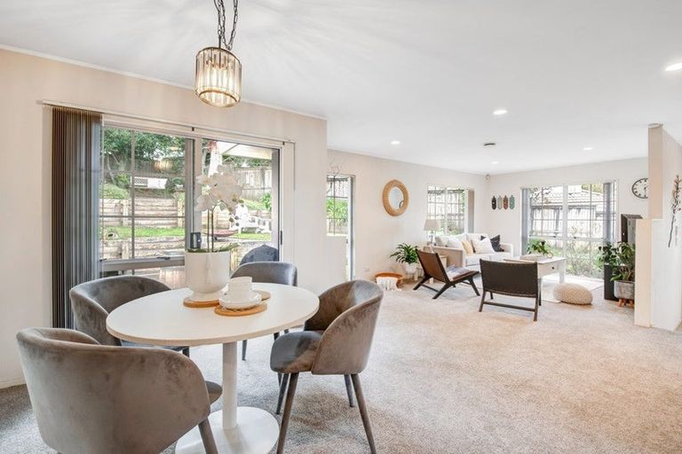 Photo of property in 12 Godwin Court, Unsworth Heights, Auckland, 0632