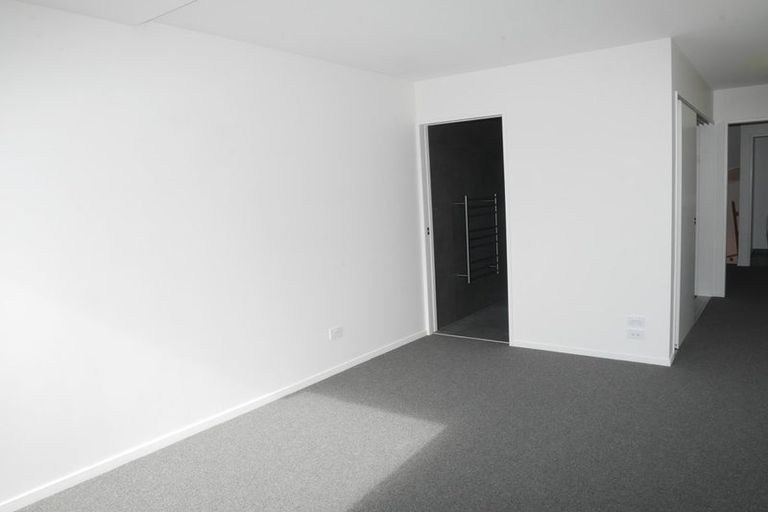 Photo of property in 384d Kapiti Road, Paraparaumu Beach, Paraparaumu, 5032