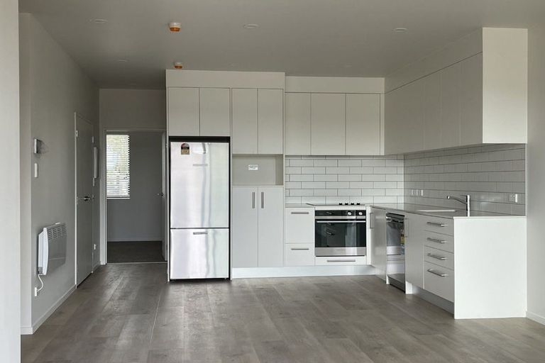 Photo of property in 103/8a Ko Street, Northcote, Auckland, 0627