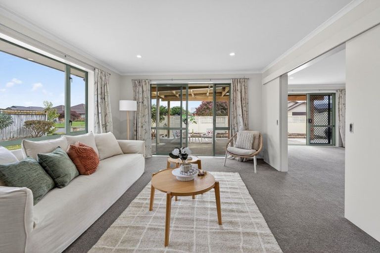 Photo of property in 42 Brooklyn Heights Drive, Kelvin Grove, Palmerston North, 4414
