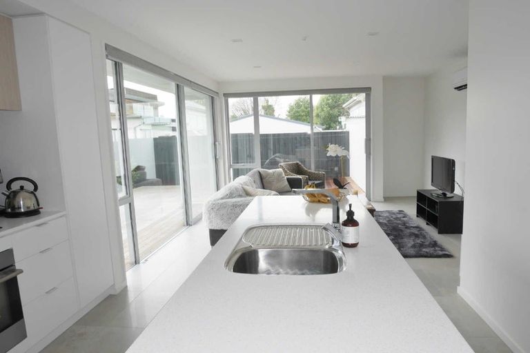 Photo of property in 553c Madras Street, St Albans, Christchurch, 8014