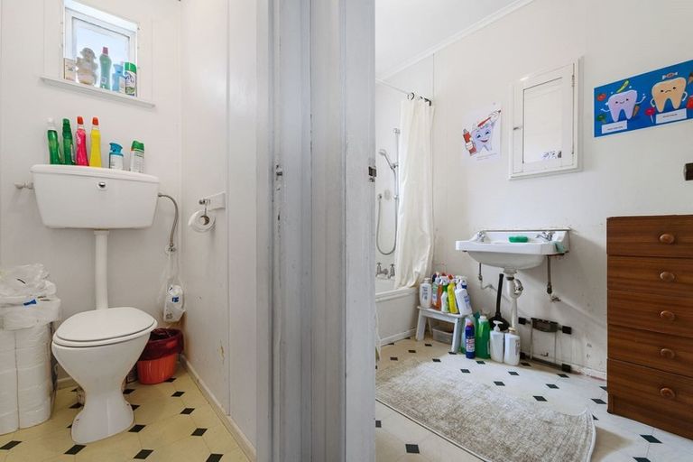 Photo of property in 255 Clayton Road, Pukehangi, Rotorua, 3015