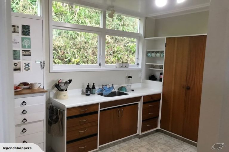 Photo of property in 4f2 Baroda Street, Khandallah, Wellington, 6035