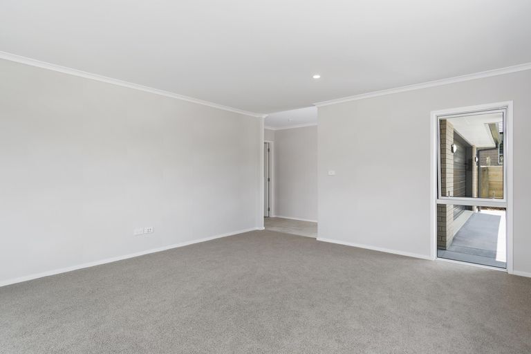 Photo of property in 317 Lakes Boulevard, Pyes Pa, Tauranga, 3112
