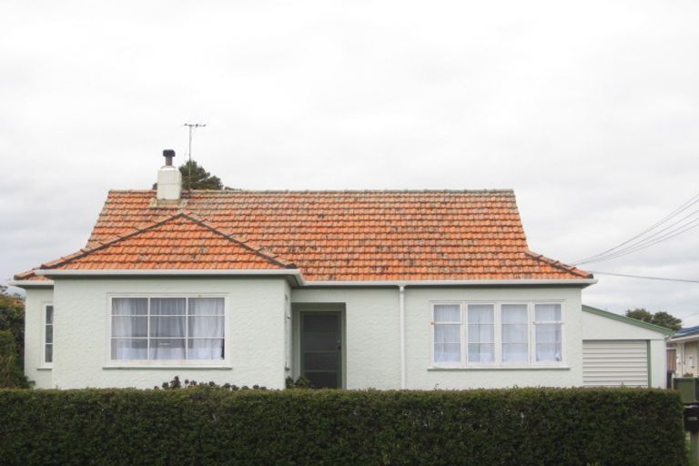 Photo of property in 141 Tukapa Street, Westown, New Plymouth, 4310