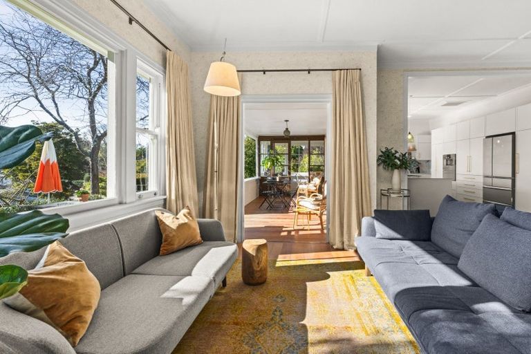 Photo of property in 24 Muritai Crescent, Havelock North, 4130