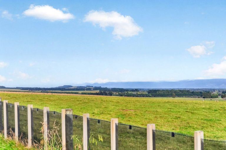 Photo of property in 216 Glenmorven Road, Morison Bush, Greytown, 5794