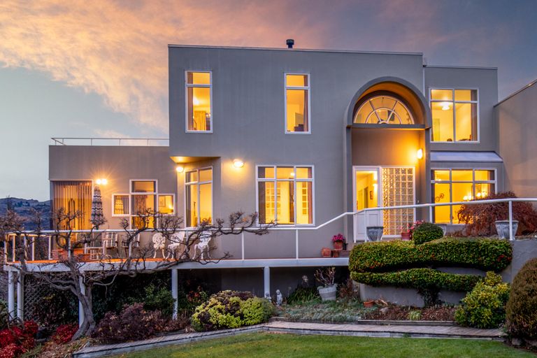 Photo of property in 25 Aronui Road, Bridge Hill, Alexandra, 9320