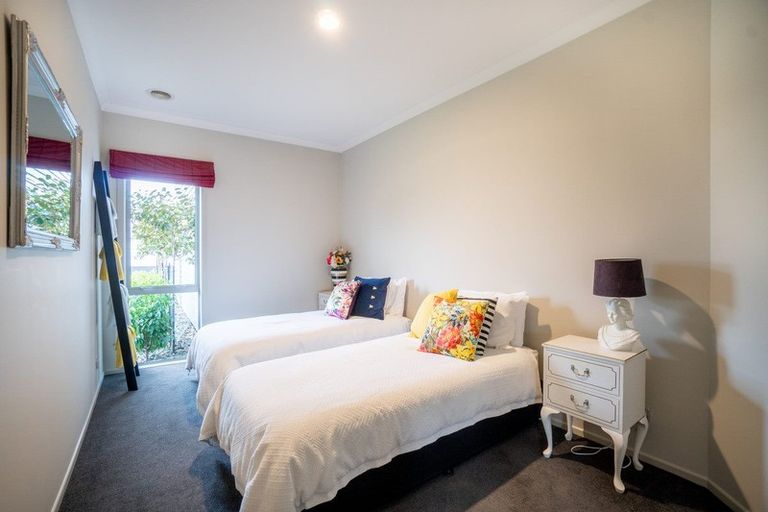 Photo of property in 3 Peppertree Glade, Kelvin Grove, Palmerston North, 4414