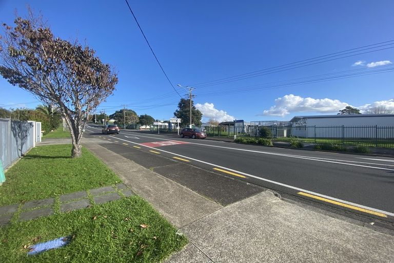 Photo of property in 161 Birkdale Road, Birkdale, Auckland, 0626