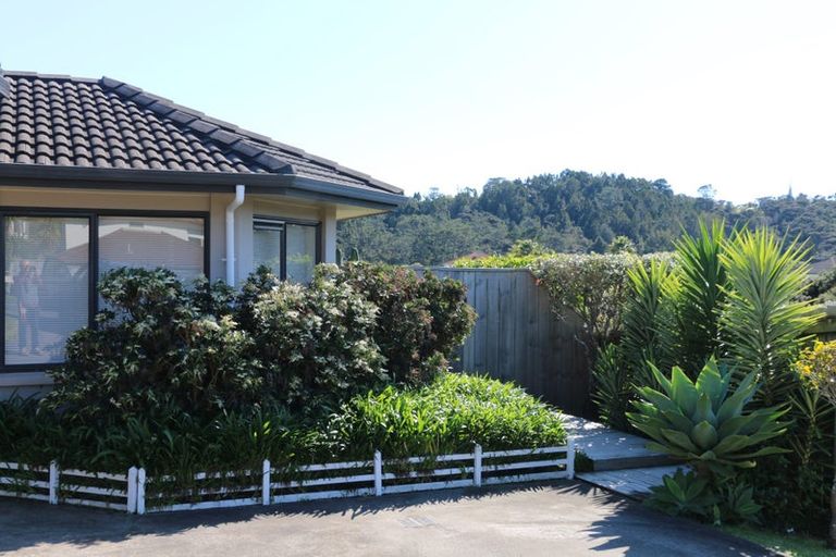Photo of property in 47 William Gamble Drive, Greenhithe, Auckland, 0632