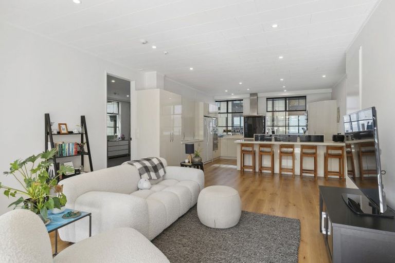 Photo of property in 11/181 Willis Street, Te Aro, Wellington, 6011