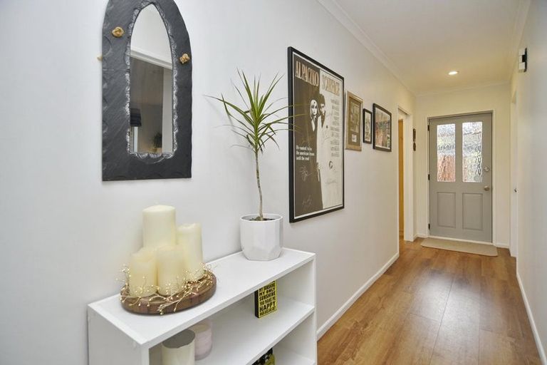 Photo of property in 50 Dunedin Street, Redwood, Christchurch, 8051