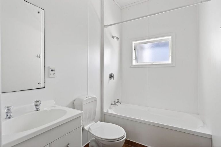 Photo of property in 214 Whitaker Street, Whataupoko, Gisborne, 4010