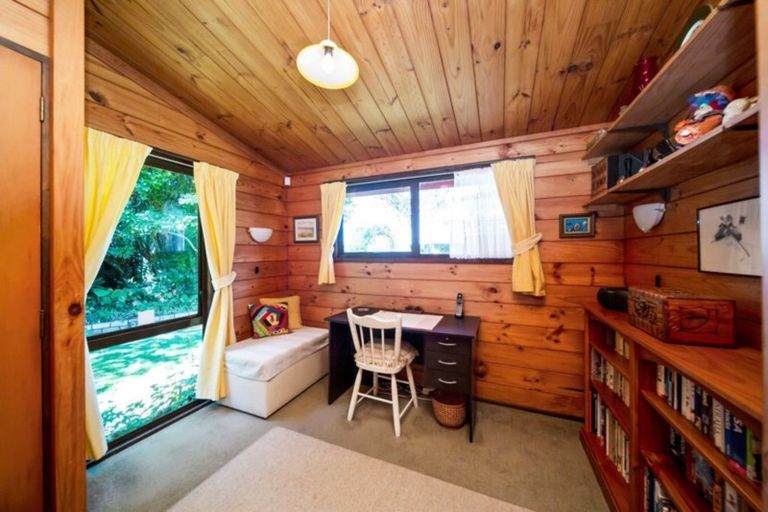 Photo of property in 37 Flint Road West, Stratford, 4332