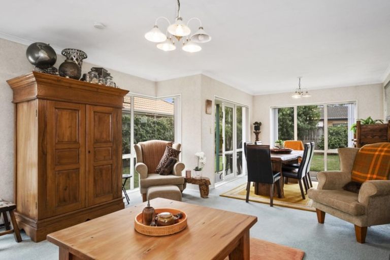 Photo of property in 65 Gravatt Road, Papamoa Beach, Papamoa, 3118
