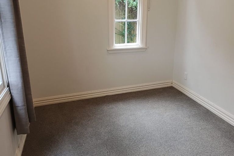 Photo of property in 72 Wellington Road, Hataitai, Wellington, 6021