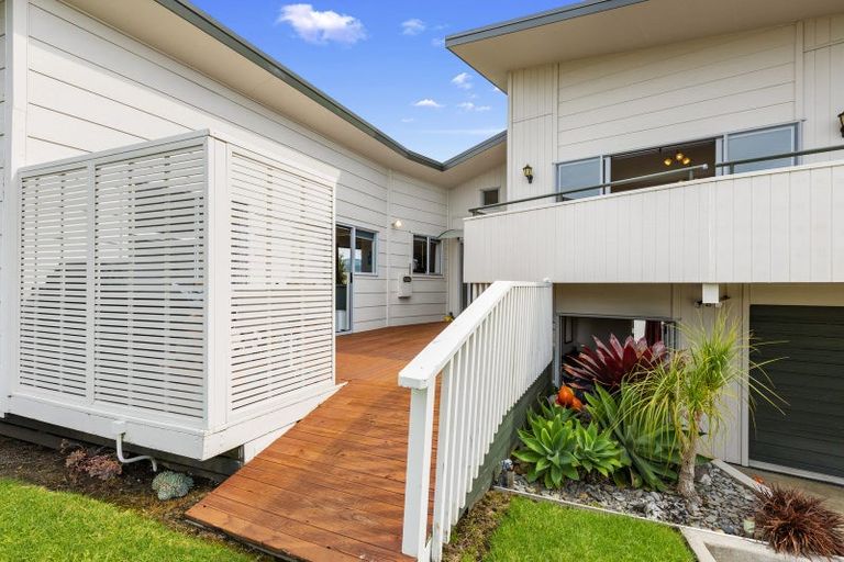 Photo of property in 42 Otutehapari Road, Waihau Bay, Opotiki, 3199
