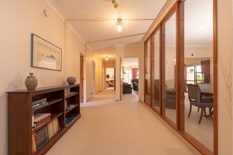 Photo of property in 17 Manly Street, Paraparaumu Beach, Paraparaumu, 5032