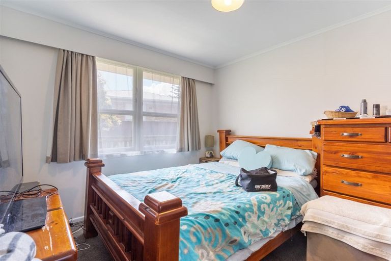 Photo of property in 39 Christmas Road, Manurewa, Auckland, 2102