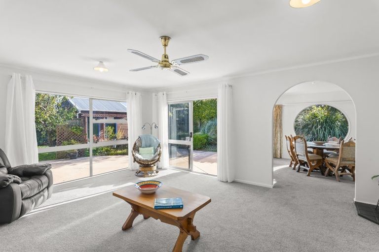 Photo of property in 10 Cedar Drive, Paraparaumu Beach, Paraparaumu, 5032