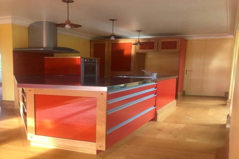 Photo of property in 21 Rosalind Road, Glenfield, Auckland, 0629