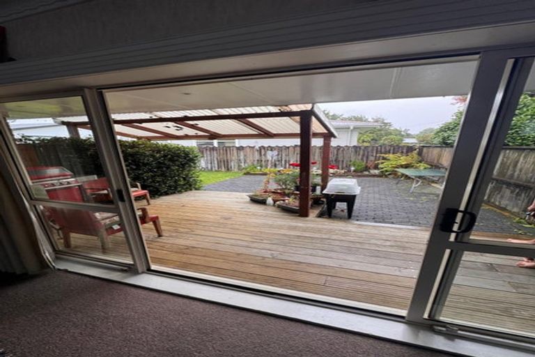 Photo of property in 8 Oregon Place, Papakura, 2110