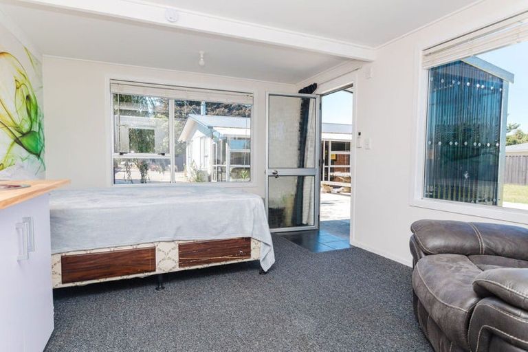 Photo of property in 45 Guy Street, Dannevirke, 4930