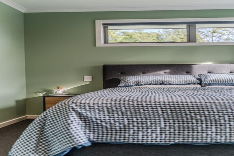 Photo of property in 6 Nore Street, Waihola, Milton, 9073