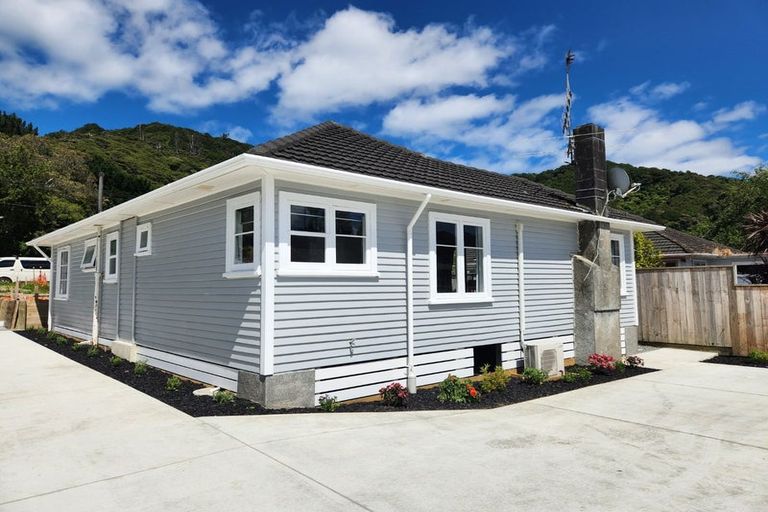 Photo of property in 42b Karaka Street, Wainuiomata, Lower Hutt, 5014